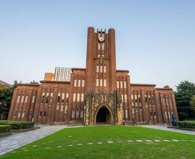 上海财经大学本科几年制